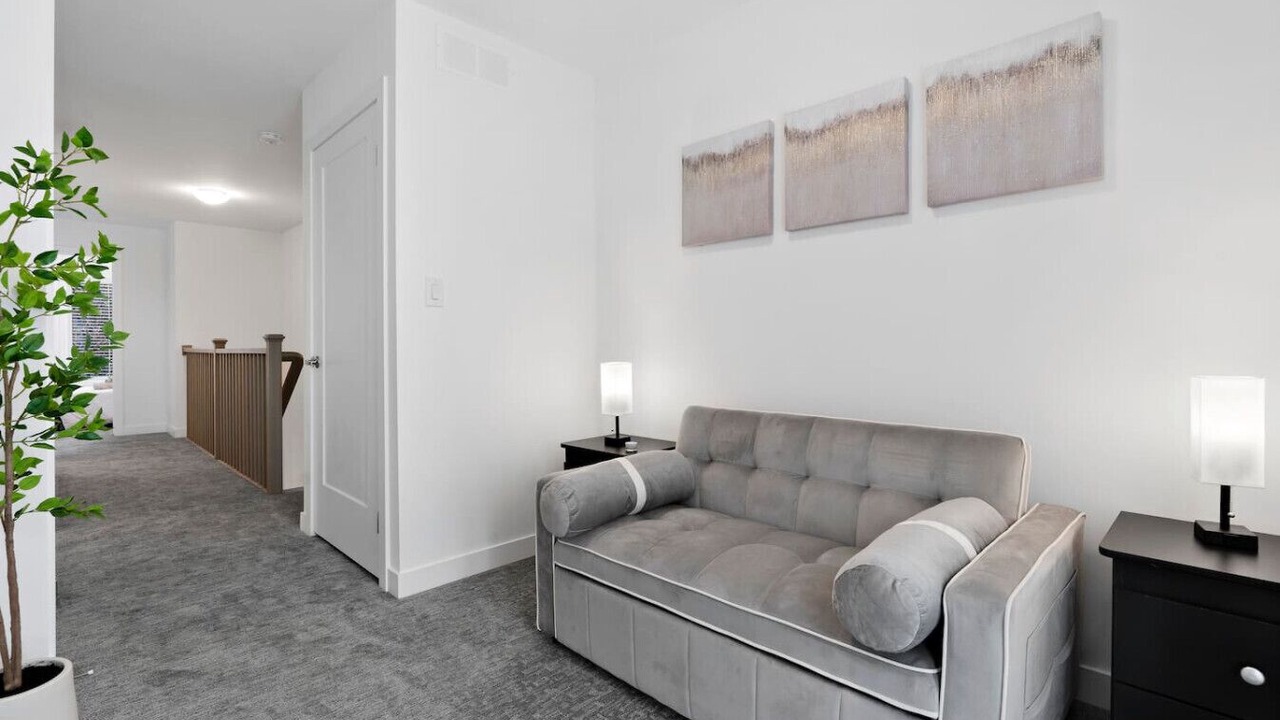 Photo of Livingroom in Welland