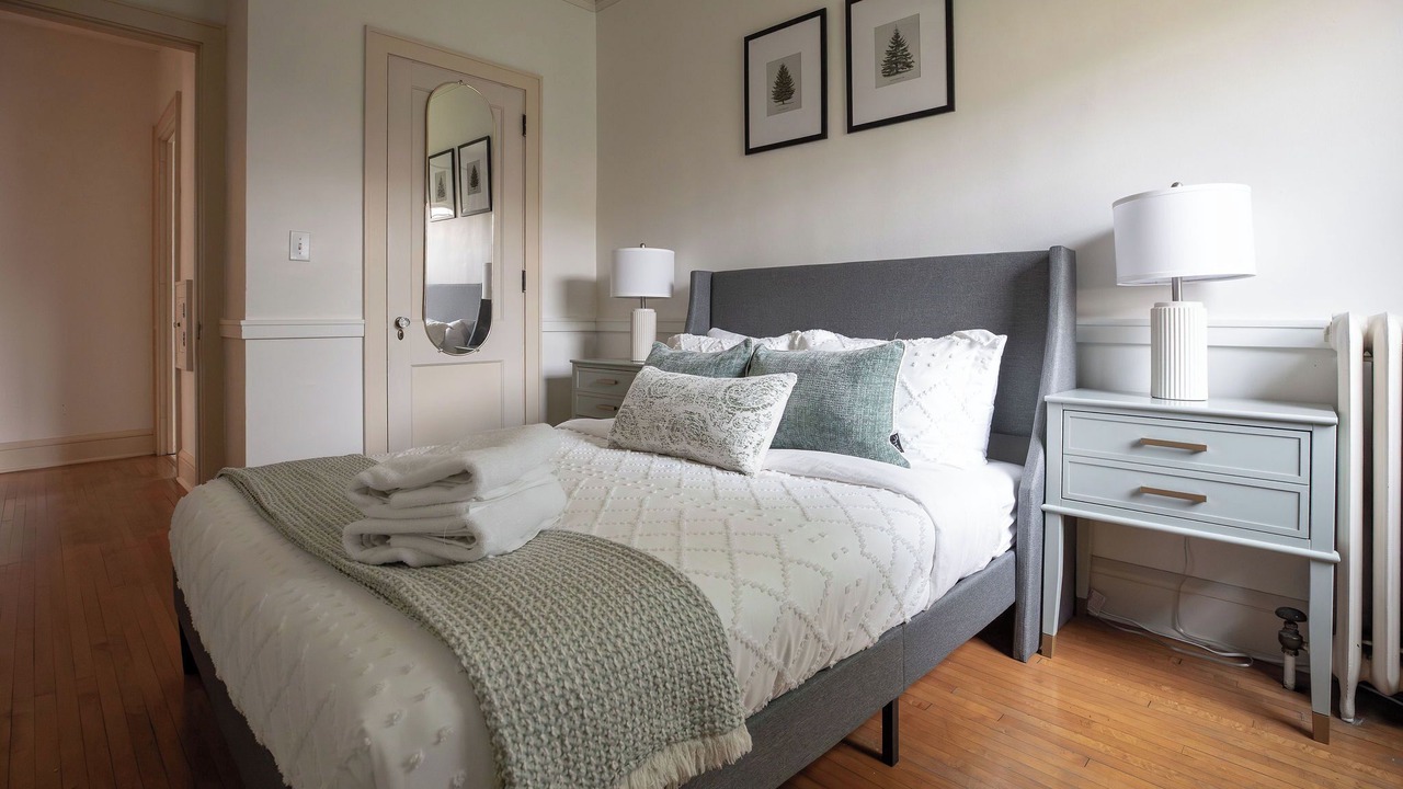 Photo of Bedroom in Whittier