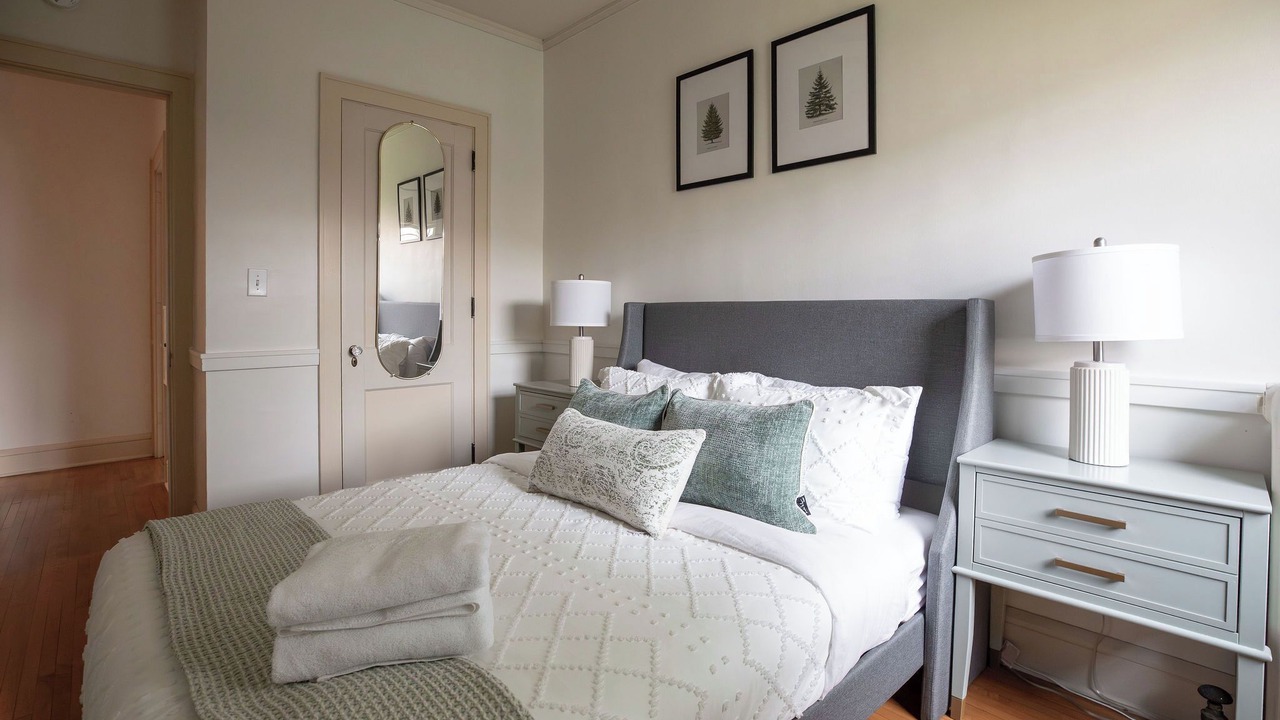 Photo of Bedroom in Whittier