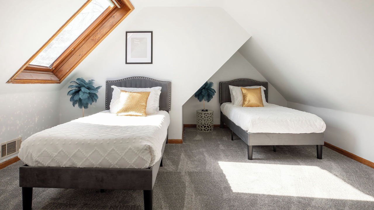 Photo of Bedroom in Robbinsdale