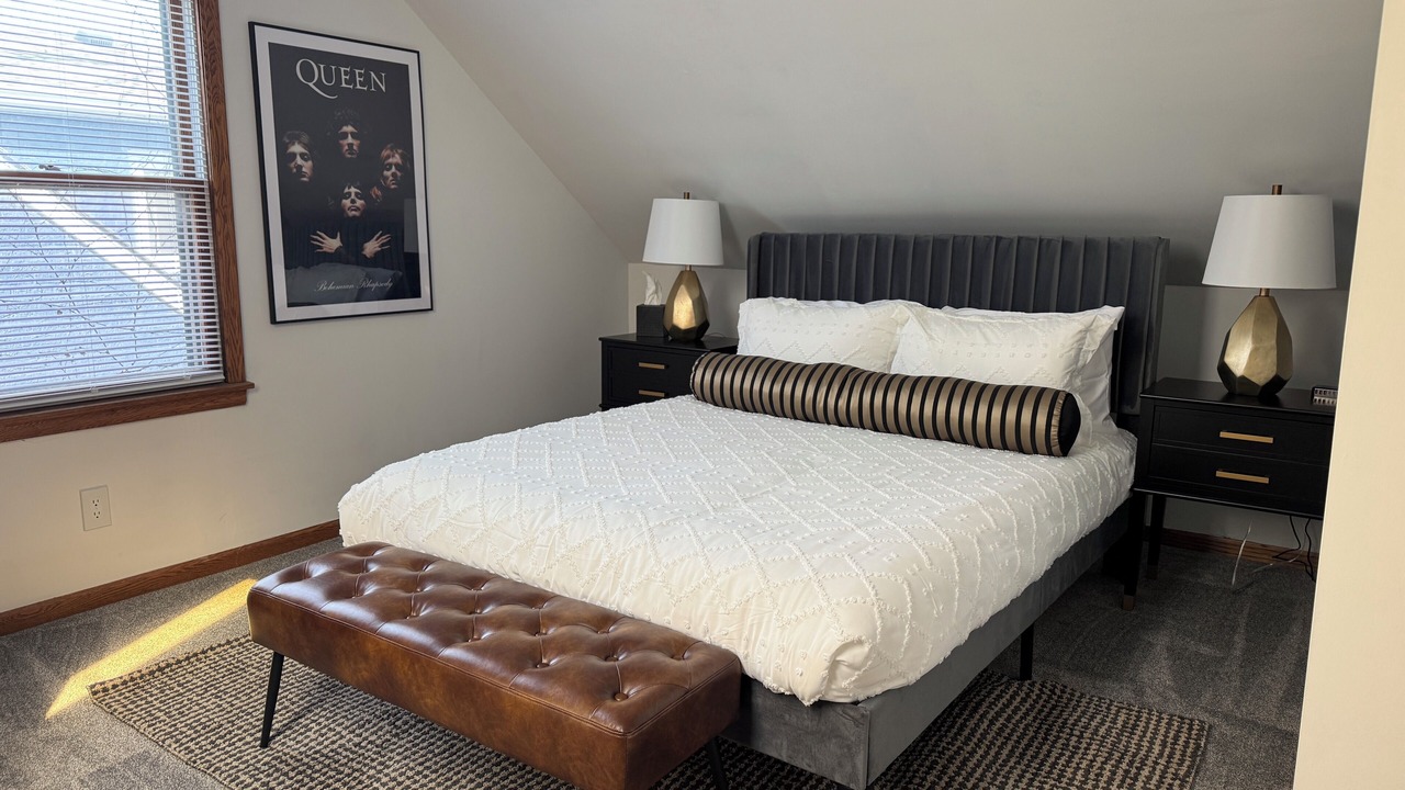 Photo of Bedroom in Robbinsdale