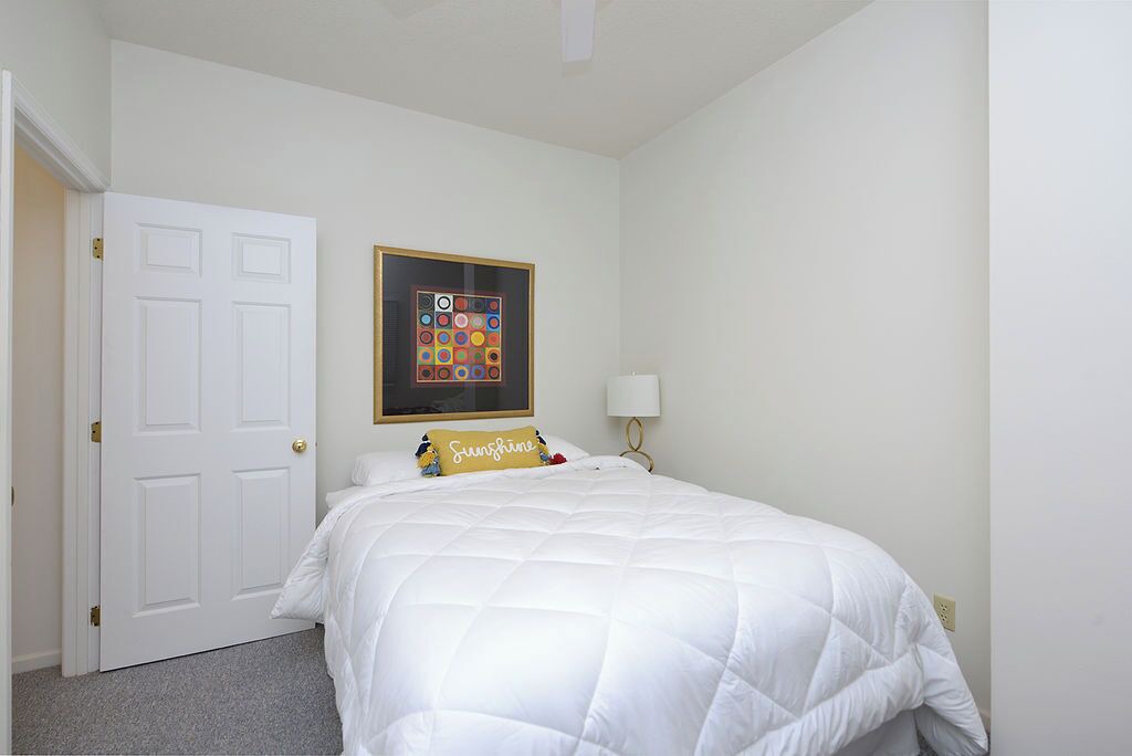Photo of Bedroom in Richwood