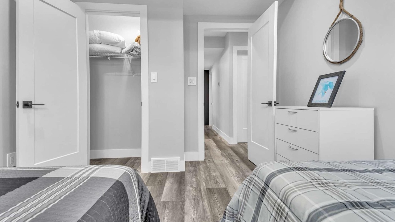 Photo of Bedroom in Grand Bend