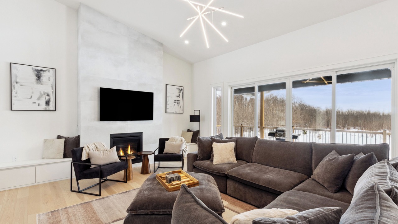 Photo of Livingroom in Georgian Bluffs