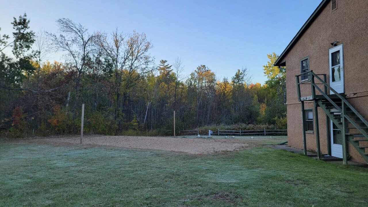 Photo of Outdoor in Emily