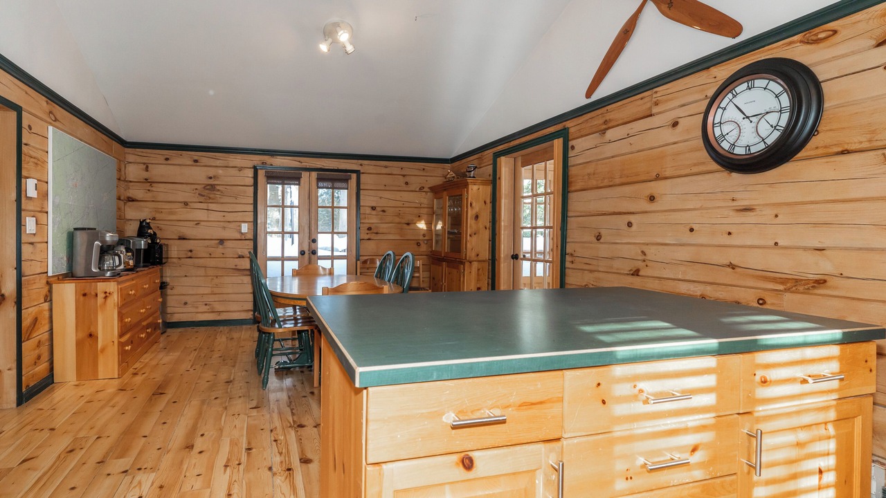 Photo of Others in Algonquin Highlands