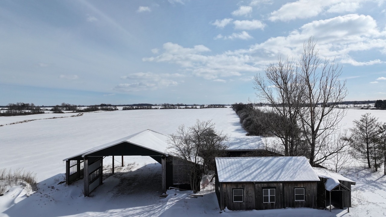 Photo of Outdoor in Caledonia