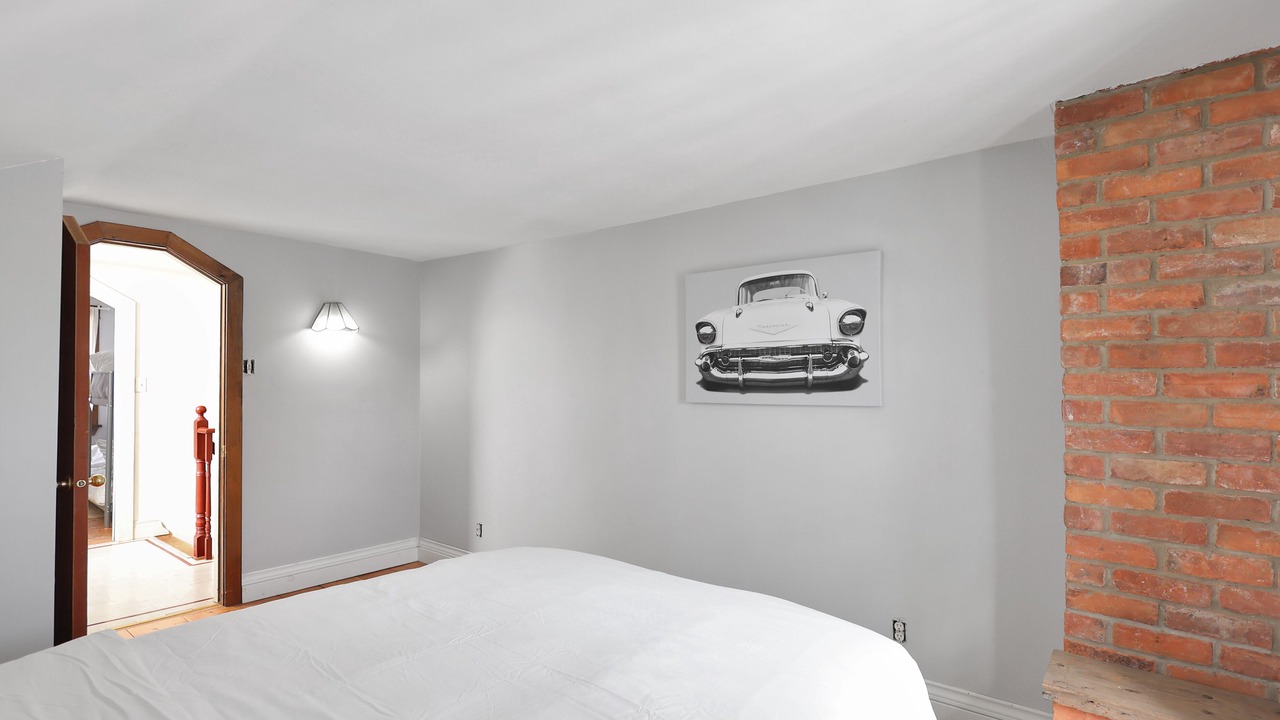 Photo of Bedroom in Caledonia