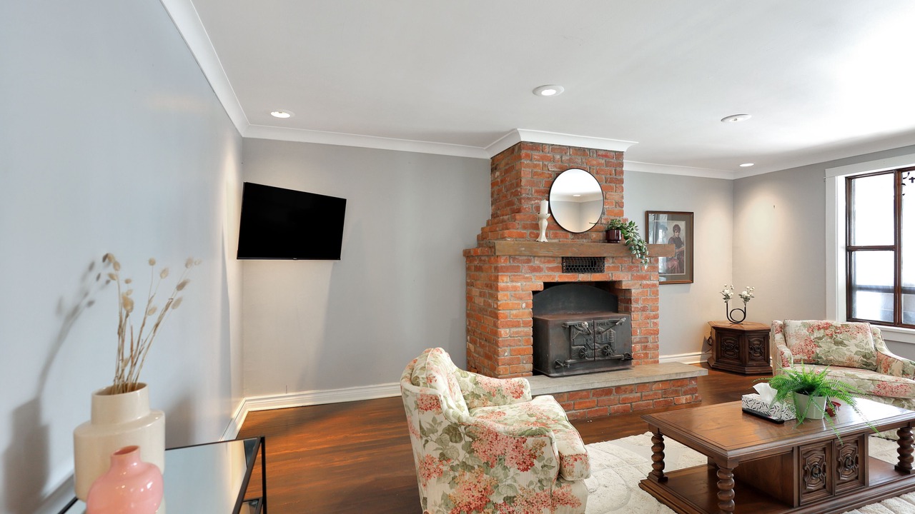 Photo of Livingroom in Caledonia