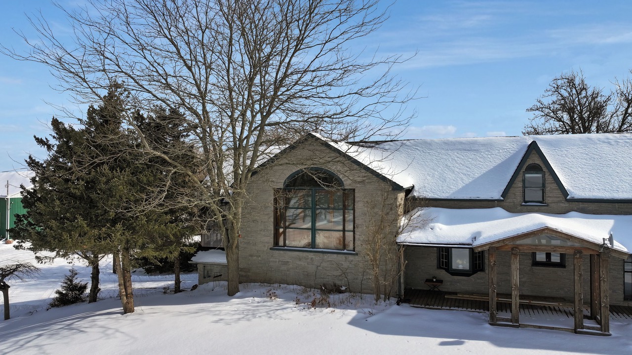 Photo of Outdoor in Caledonia