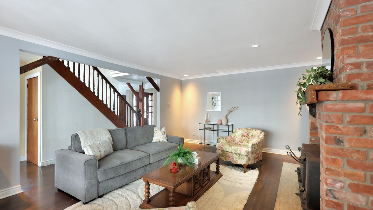 Photo of Livingroom in Caledonia