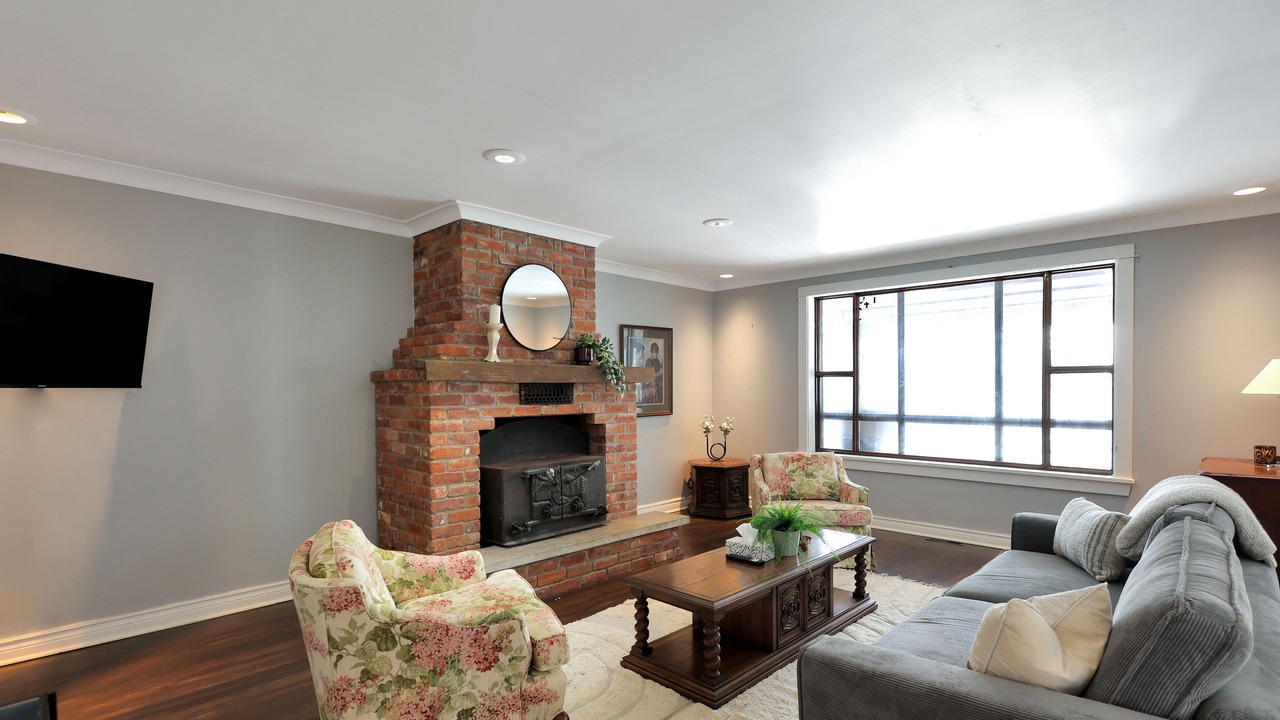 Photo of Livingroom in Caledonia