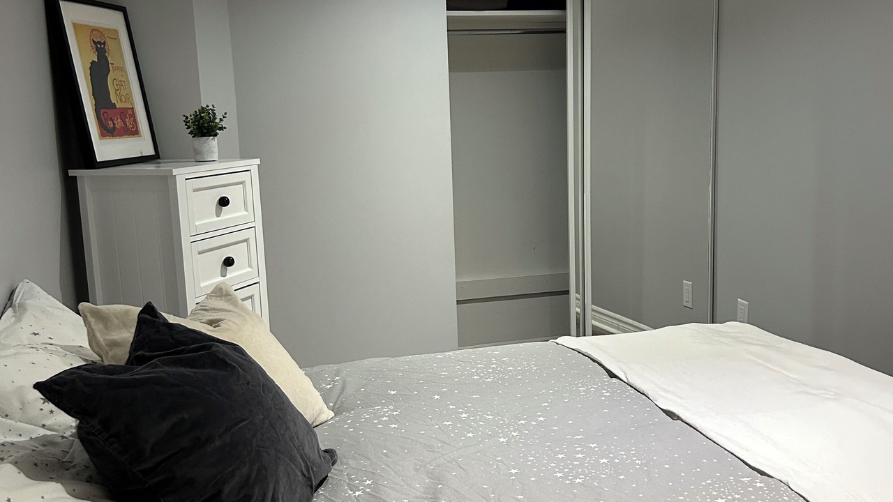 Photo of Bedroom in Woodbine Heights
