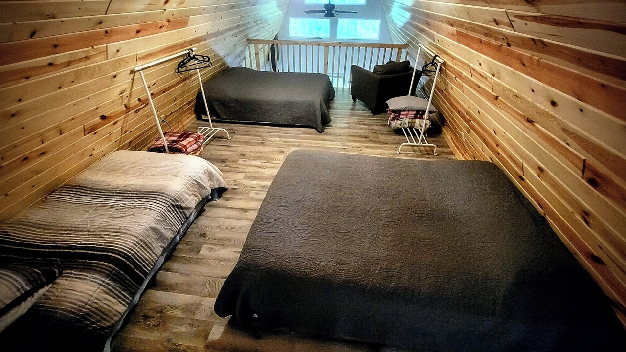 Photo of Bedroom in Longville