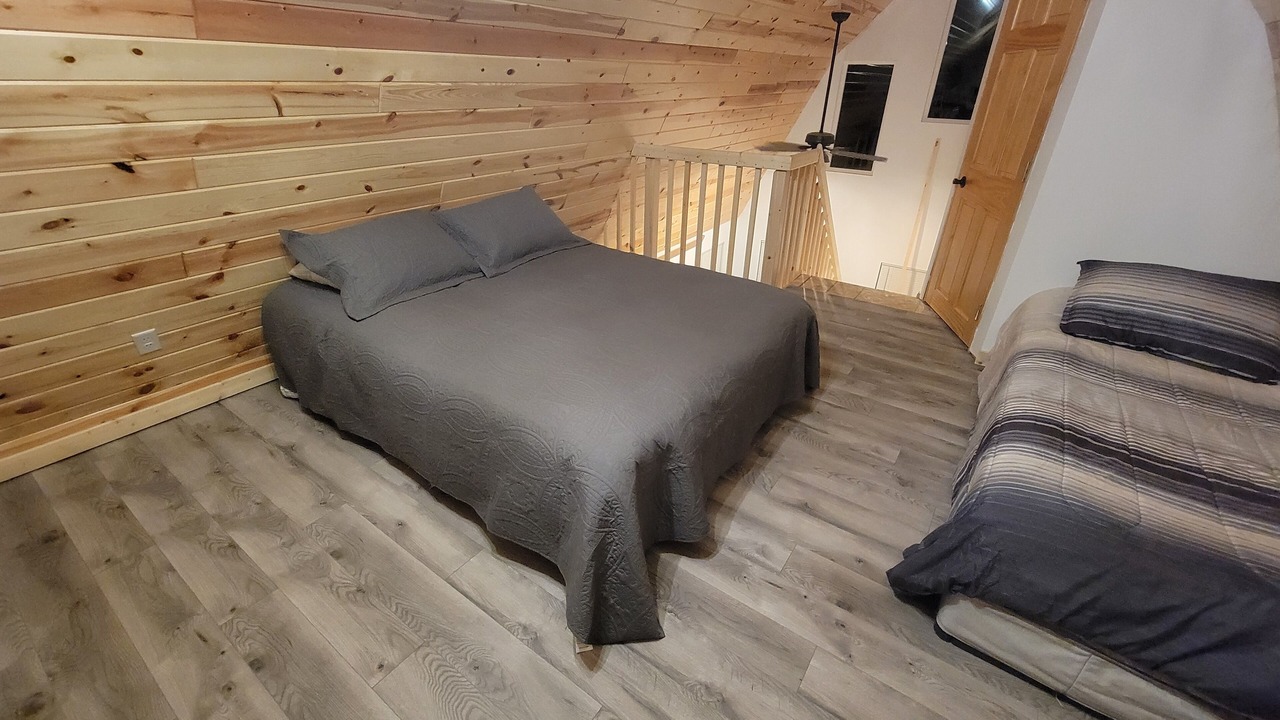 Photo of Bedroom in Longville