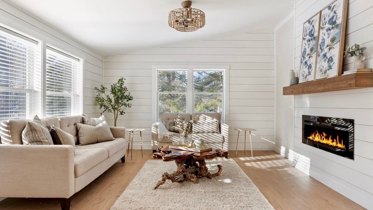 Photo of Livingroom in Crosslake