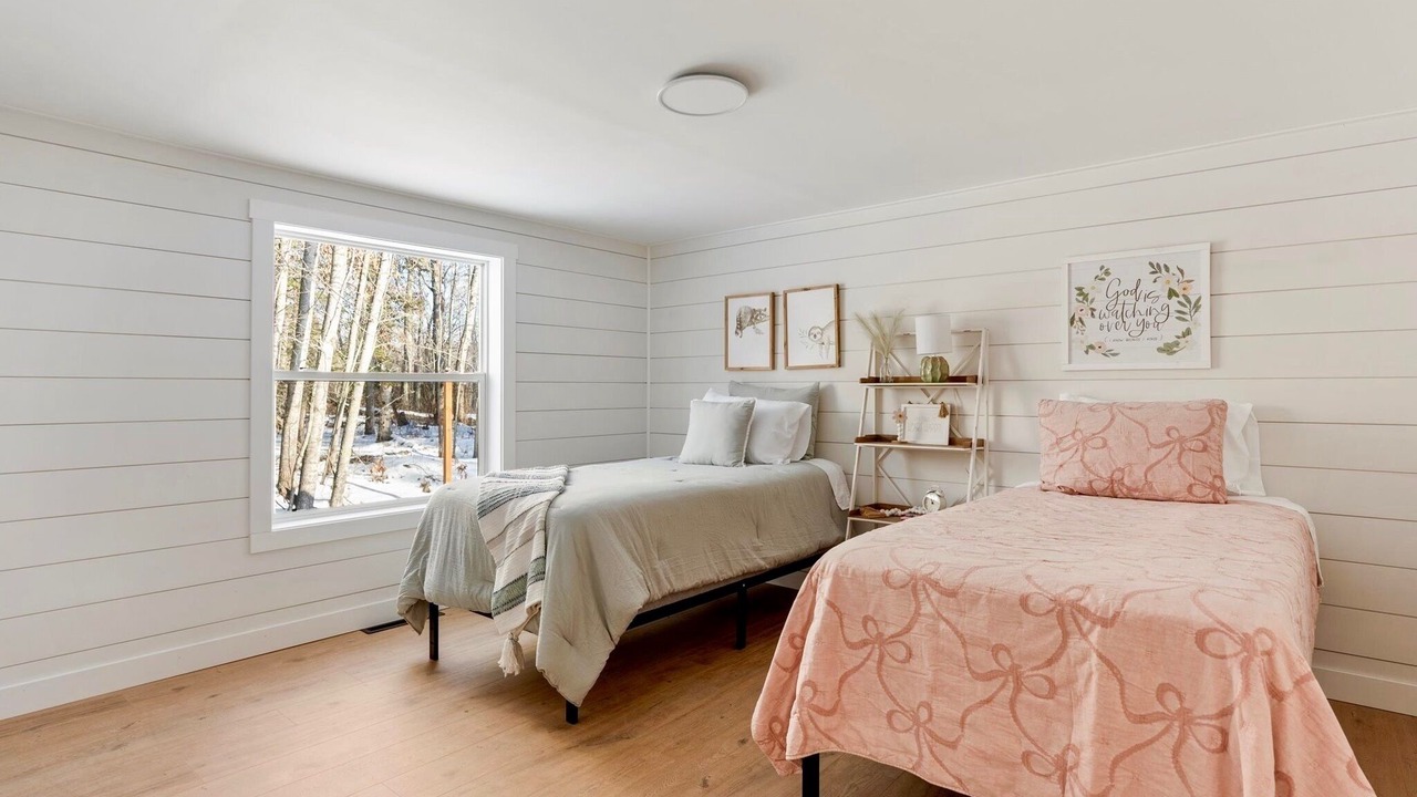 Photo of Bedroom in Crosslake