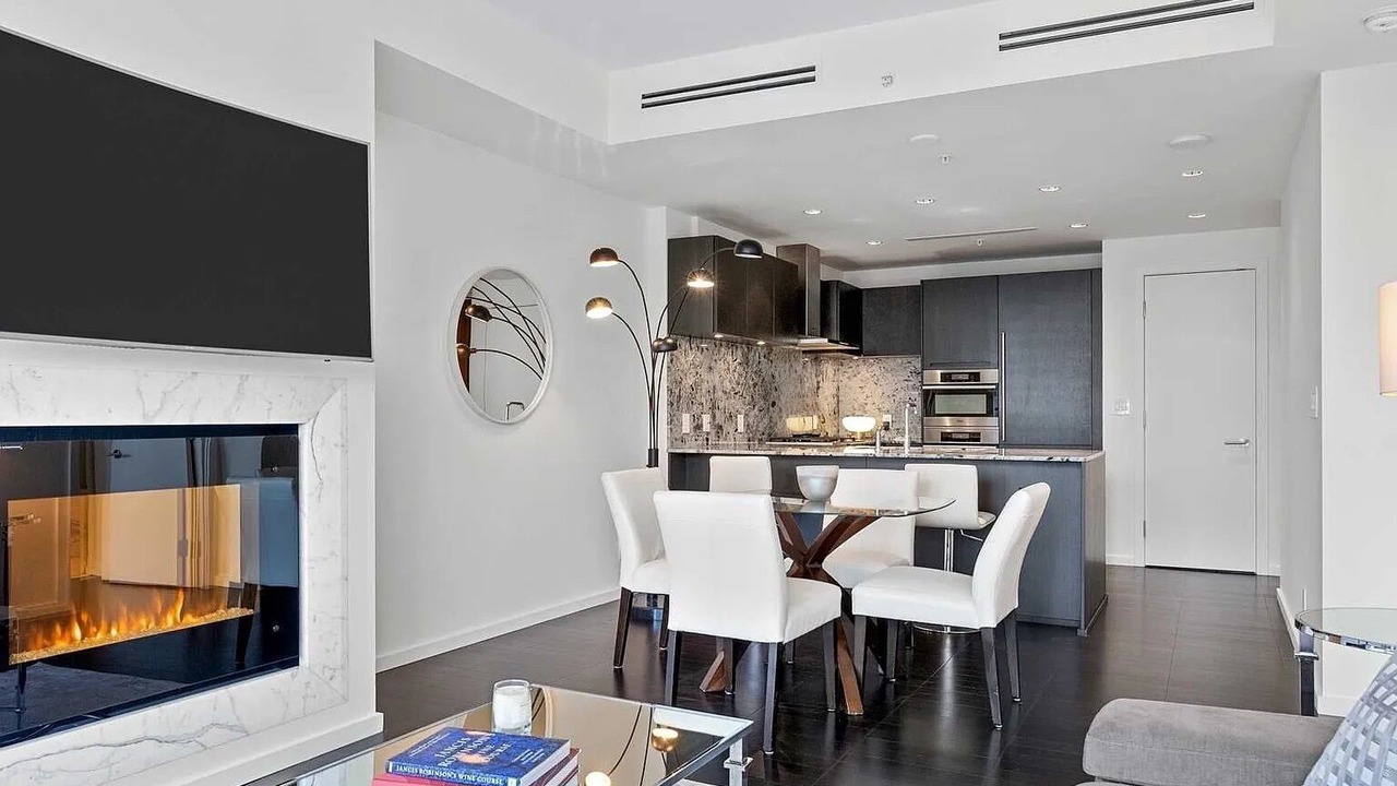 Photo of Livingroom in Financial District