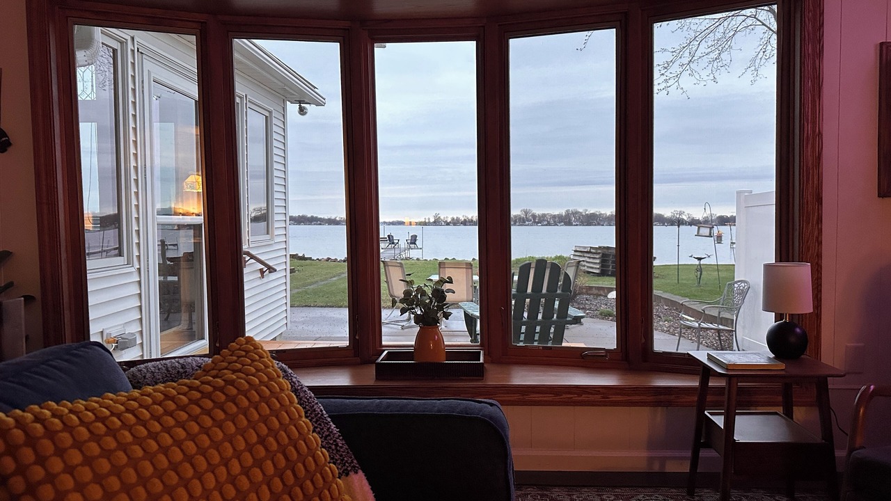 Photo of Livingroom in Forest Lake