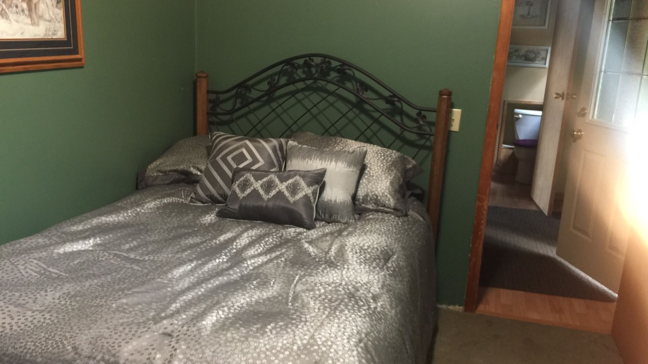 Photo of Bedroom in Audubon