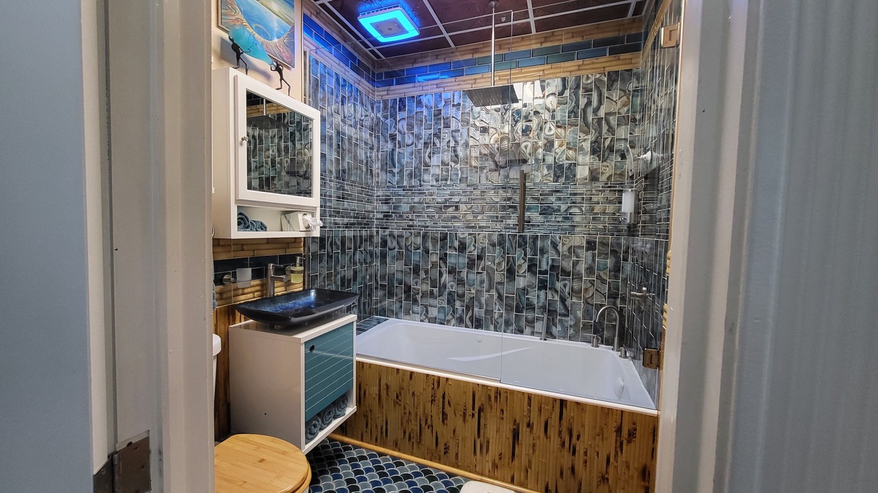 Photo of Bathroom in Downtown - Waterfront