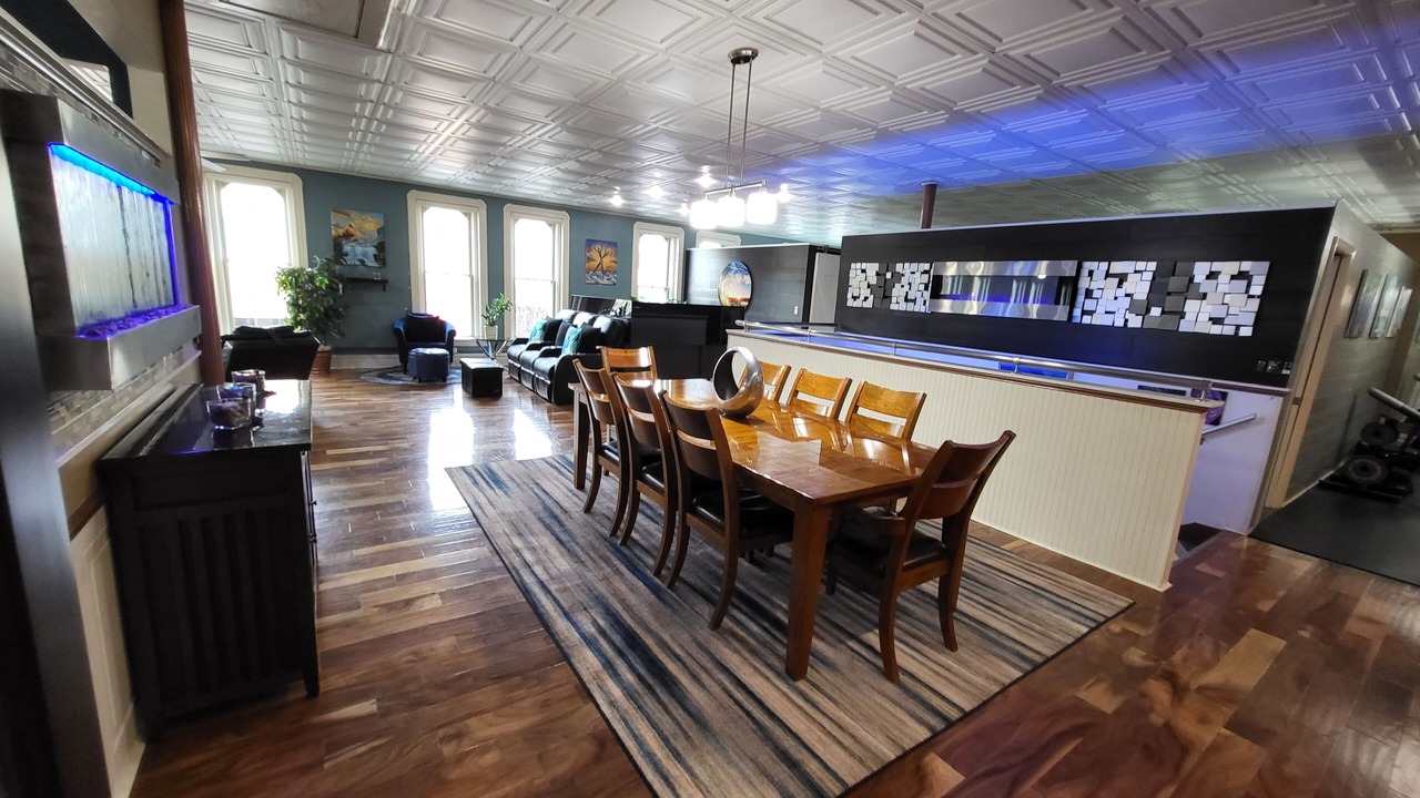 Photo of Livingroom in Downtown - Waterfront