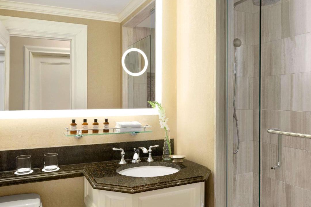 Photo of Bathroom in Byward Market - Parliament Hill