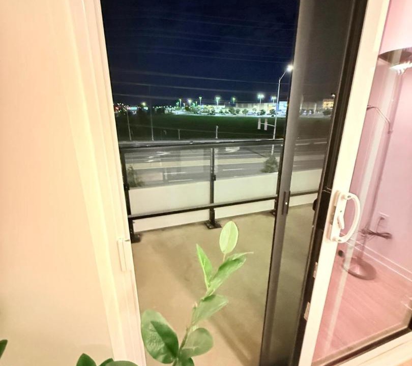Photo of Patio Balcony in Central Erin Mills