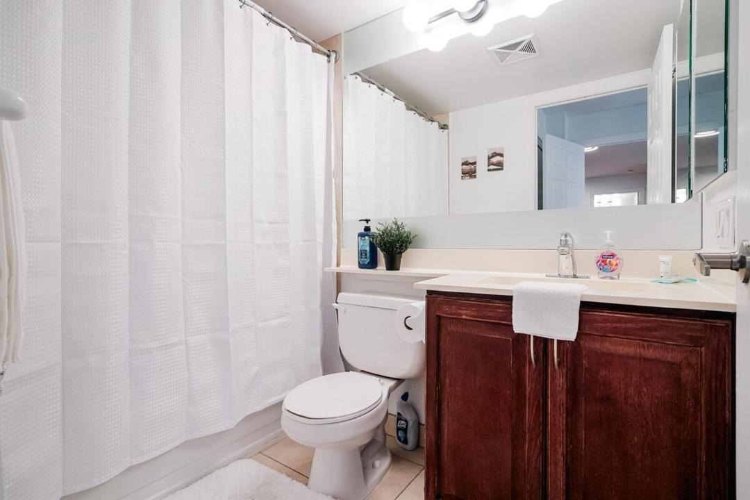 Photo of Bathroom in Downtown Mississauga