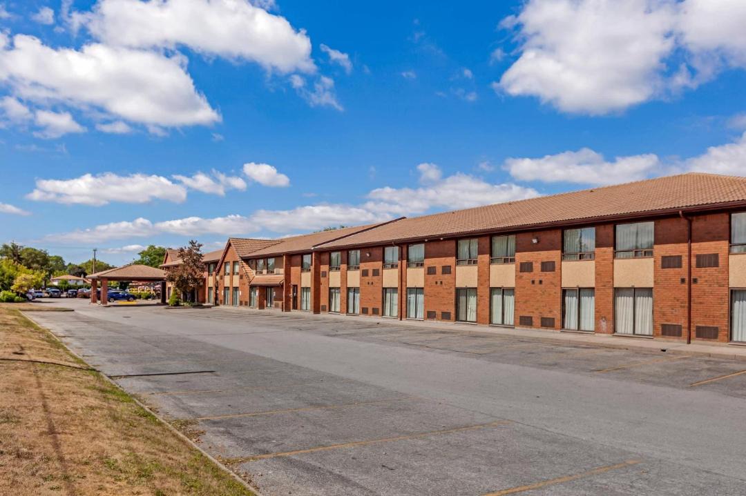 Photo of Buildings in Brantford