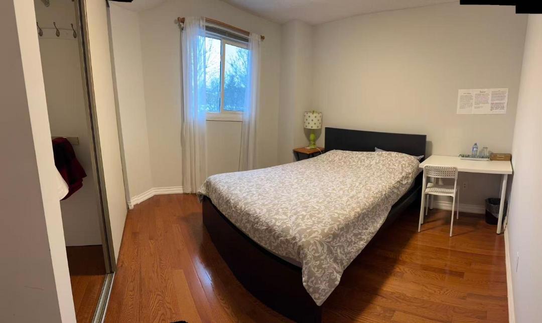 Photo of Bedroom in Mississauga