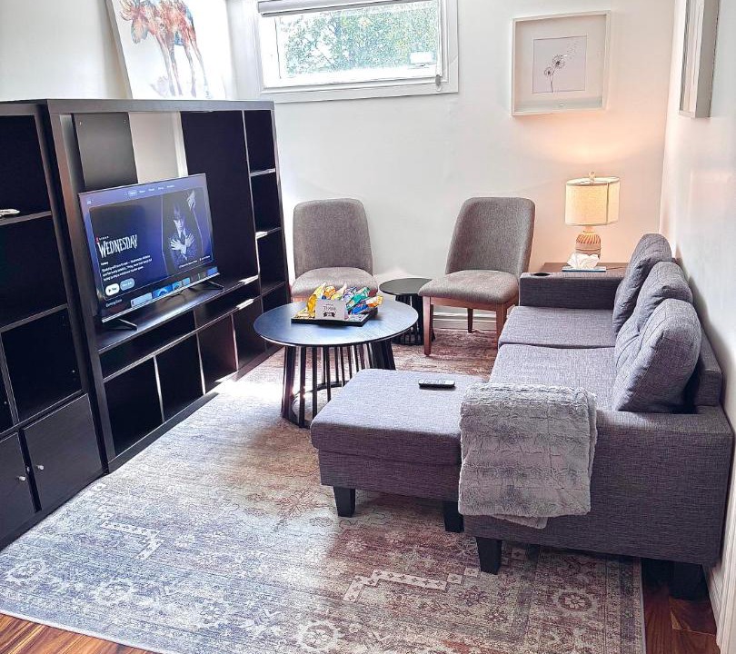 Photo of Livingroom in Newtonbrook