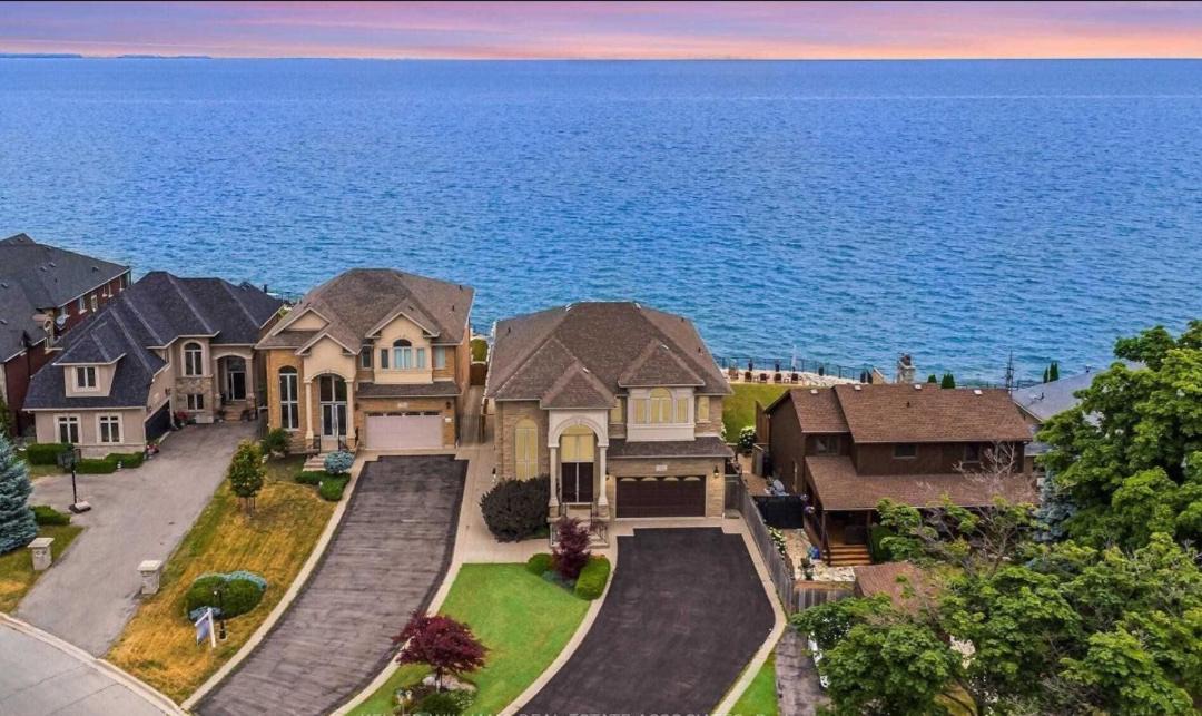 Photo of Others in Stoney Creek
