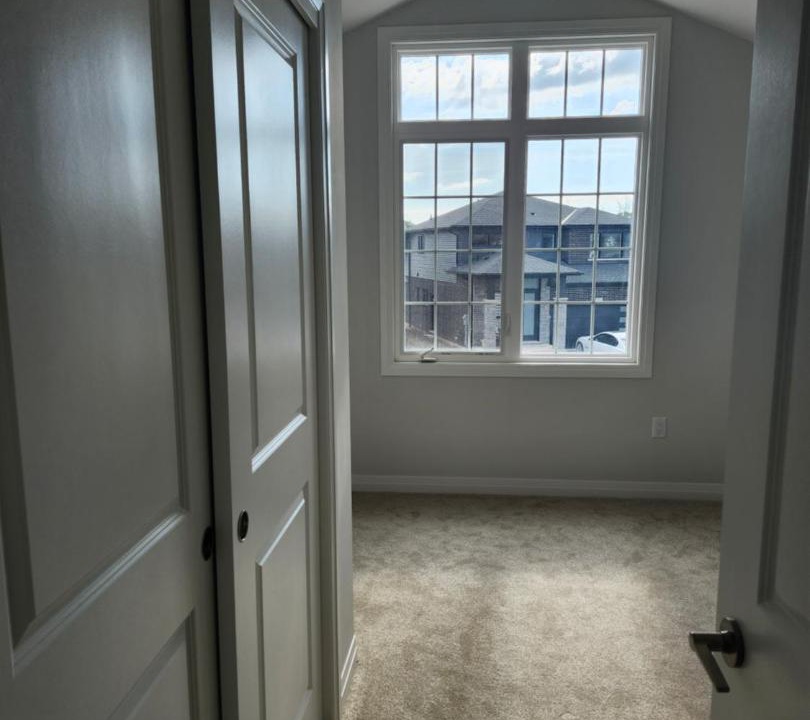 Photo of Bedroom in Fort Erie