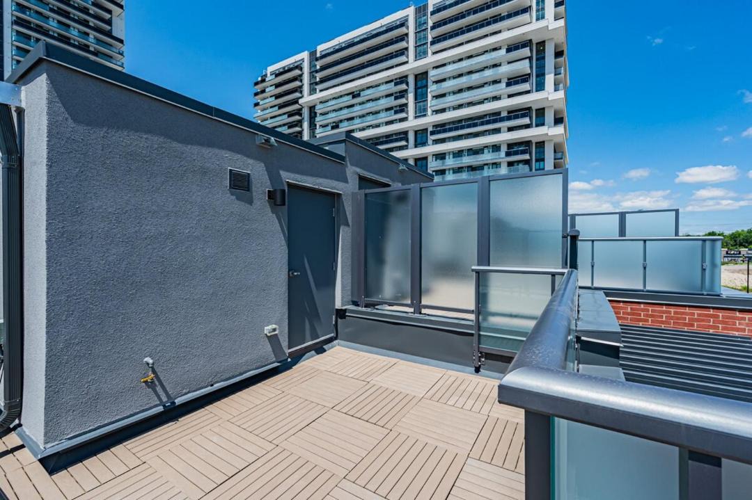 Photo of Patio Balcony in Durham Region