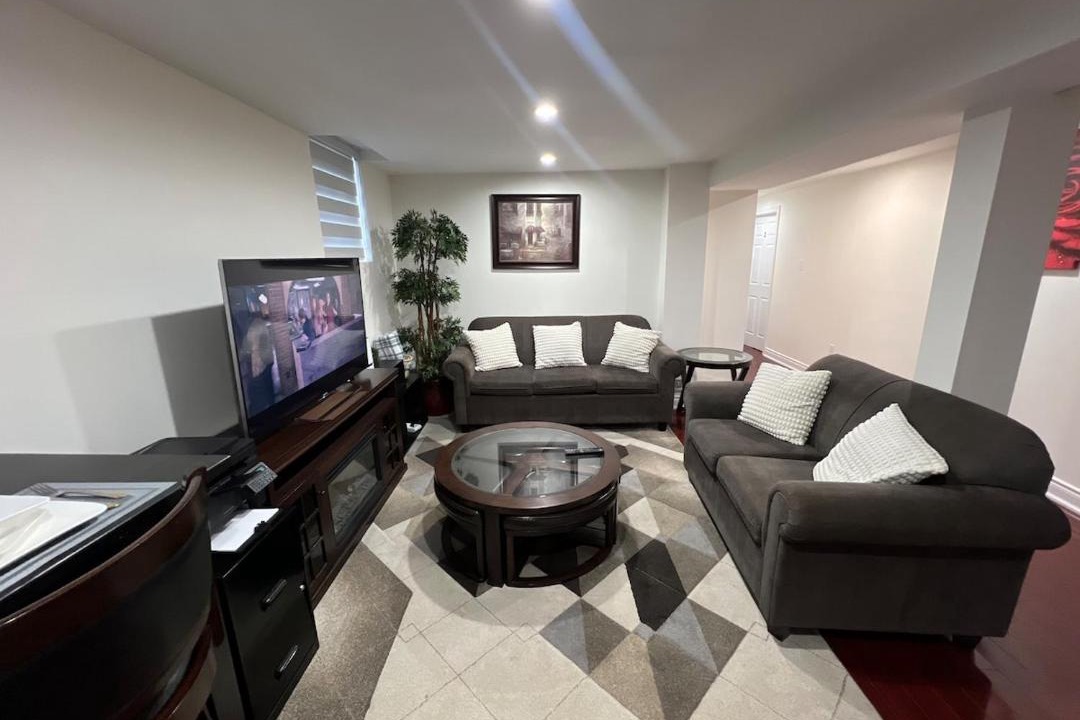 Photo of Livingroom in Meadowvale Village