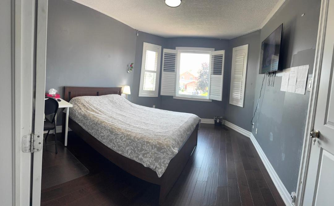 Photo of Bedroom in Mississauga