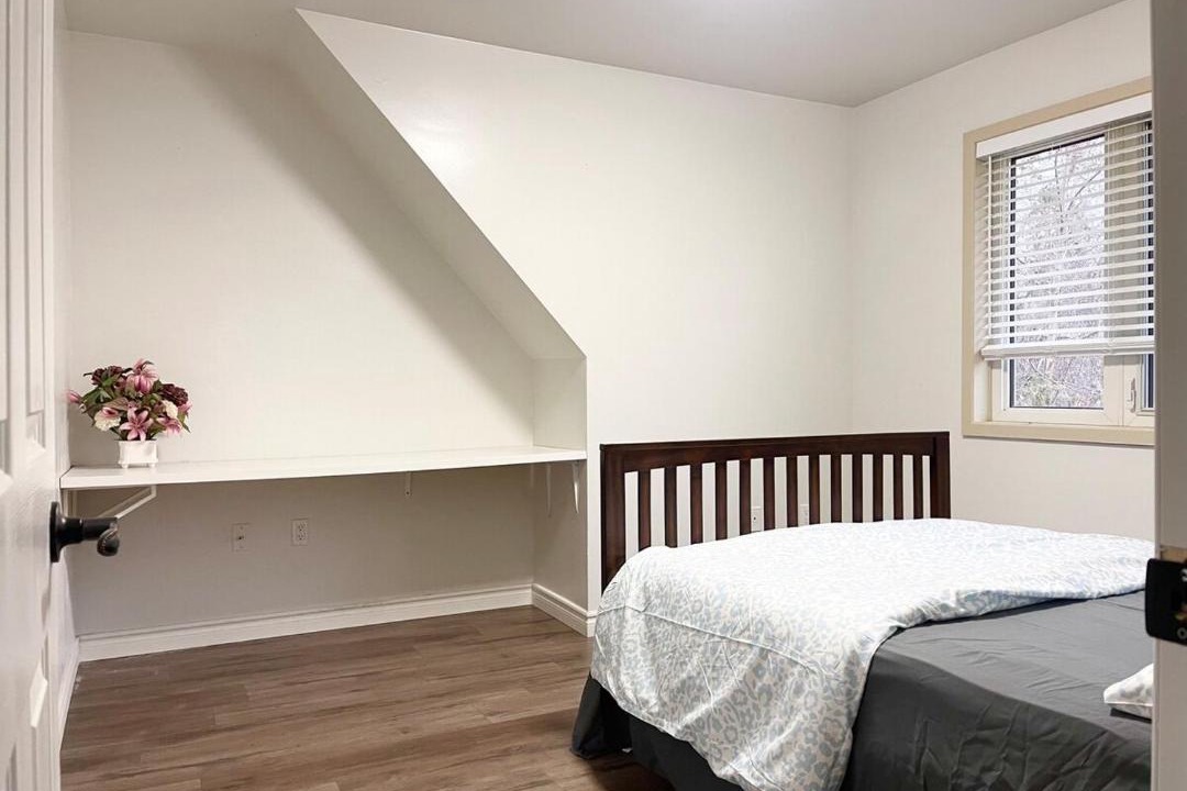 Photo of Bedroom in New Tecumseth