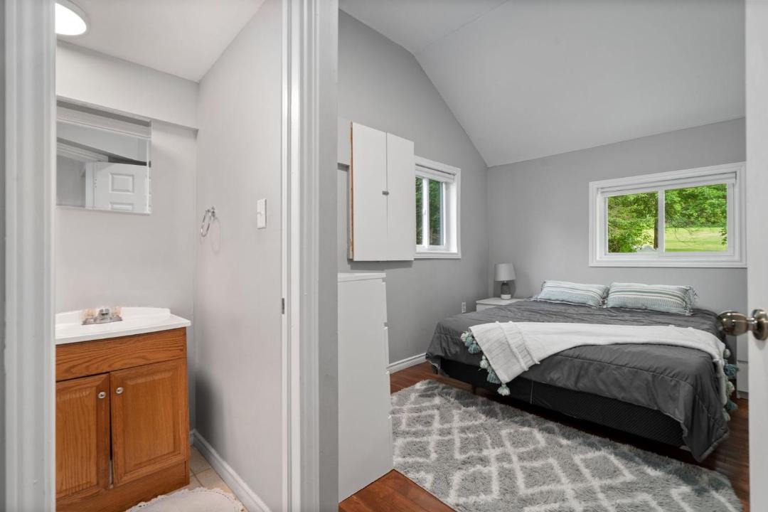 Photo of Bedroom in Quinte West