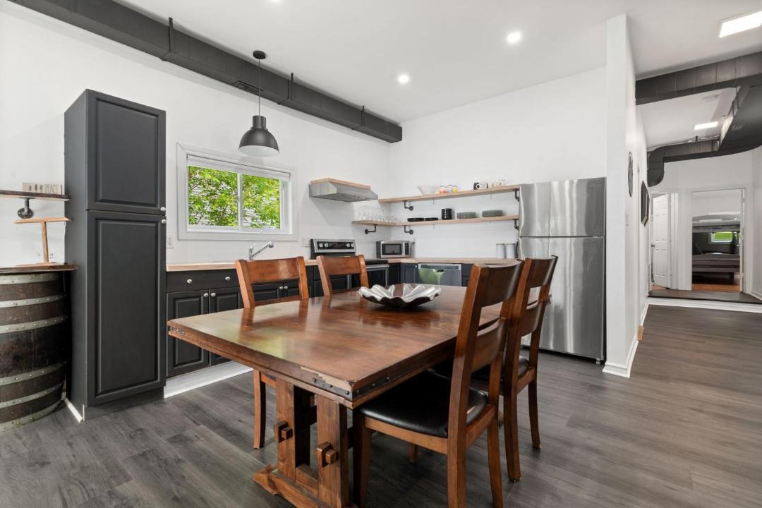 Photo of Kitchen in Quinte West