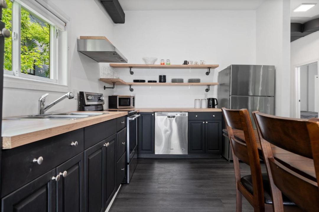 Photo of Kitchen in Quinte West