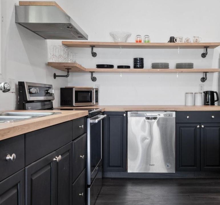 Photo of Kitchen in Quinte West