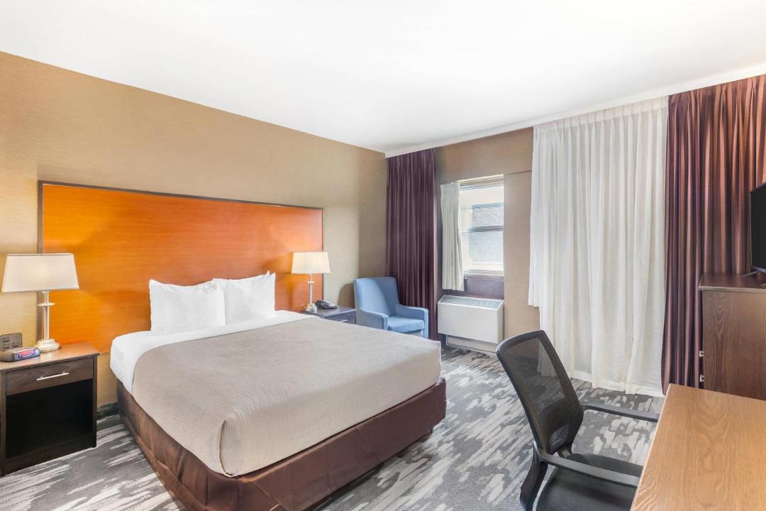 Photo of Bedroom in Mississauga