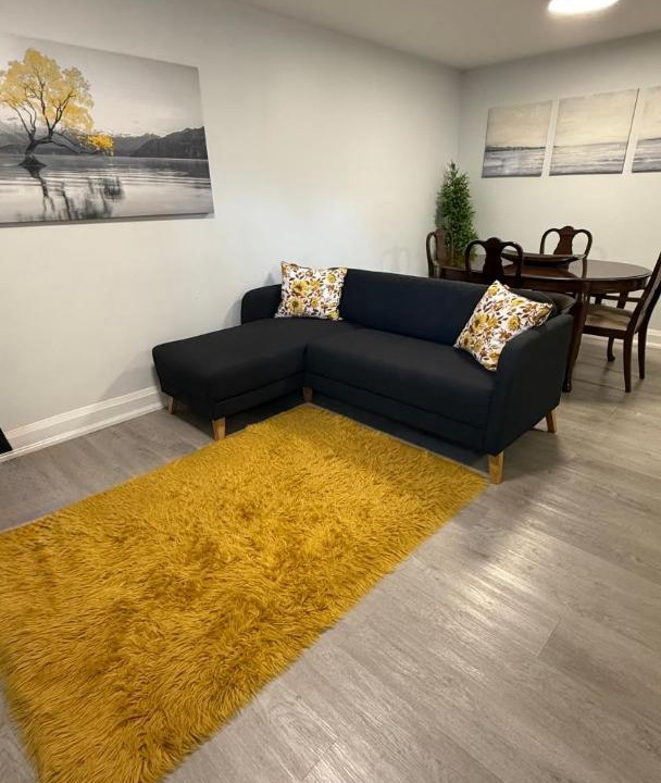 Photo of Livingroom in Ajax