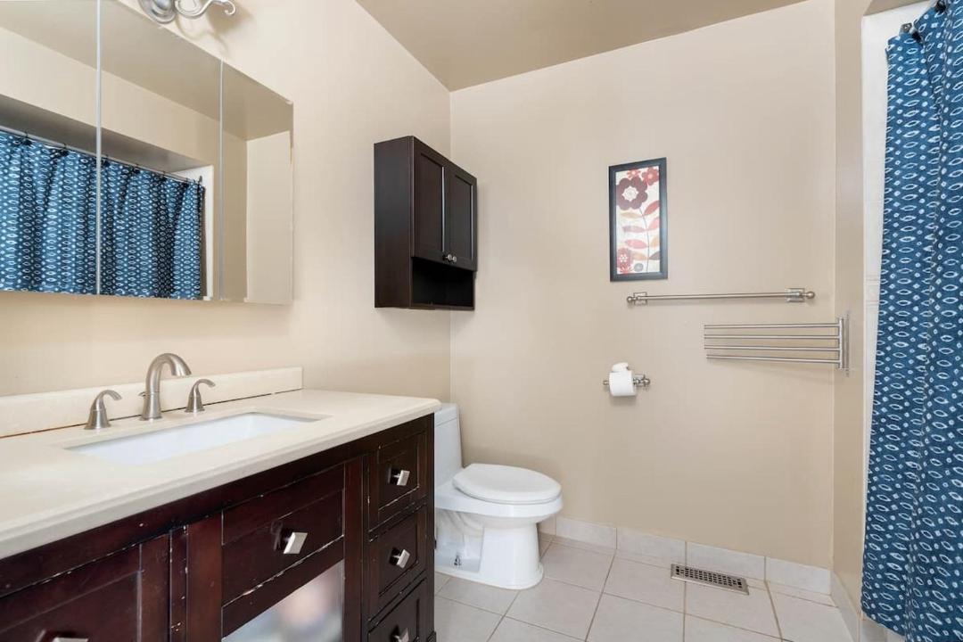 Photo of Bathroom in Hurontario