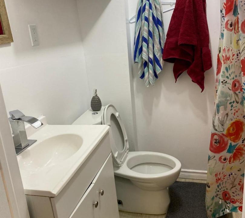 Photo of Bathroom in Bramalea