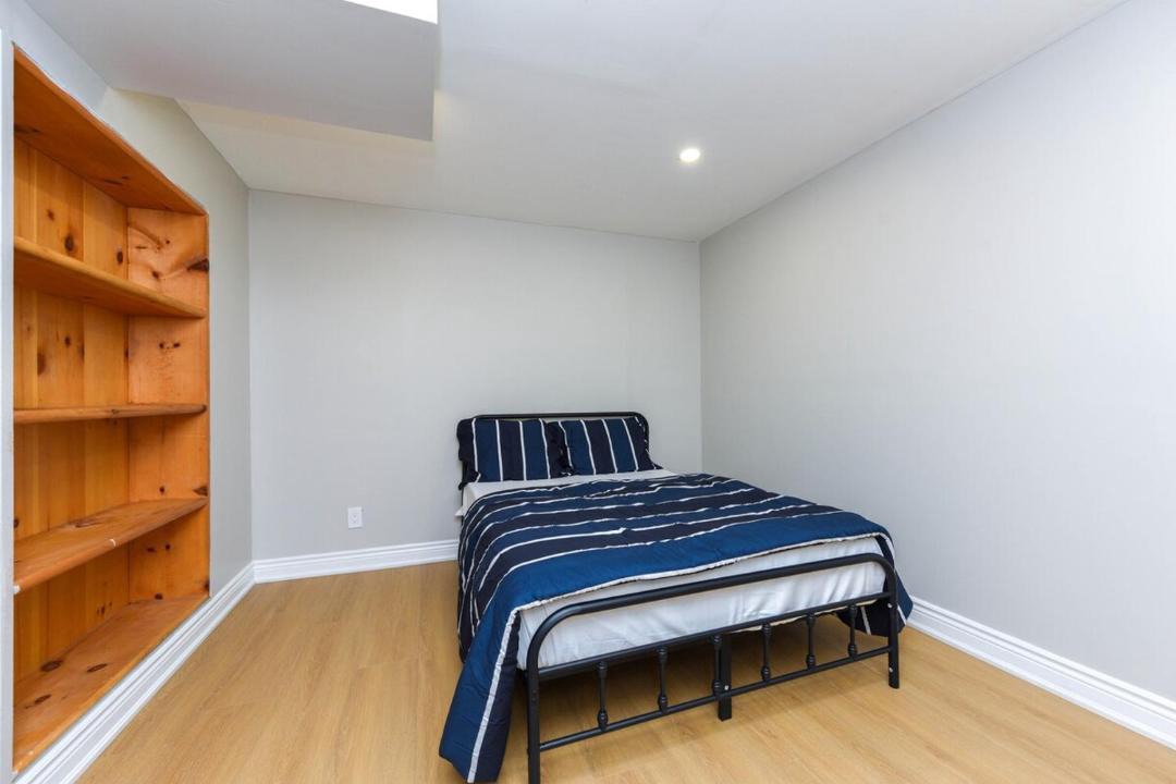 Photo of Bedroom in Caledon