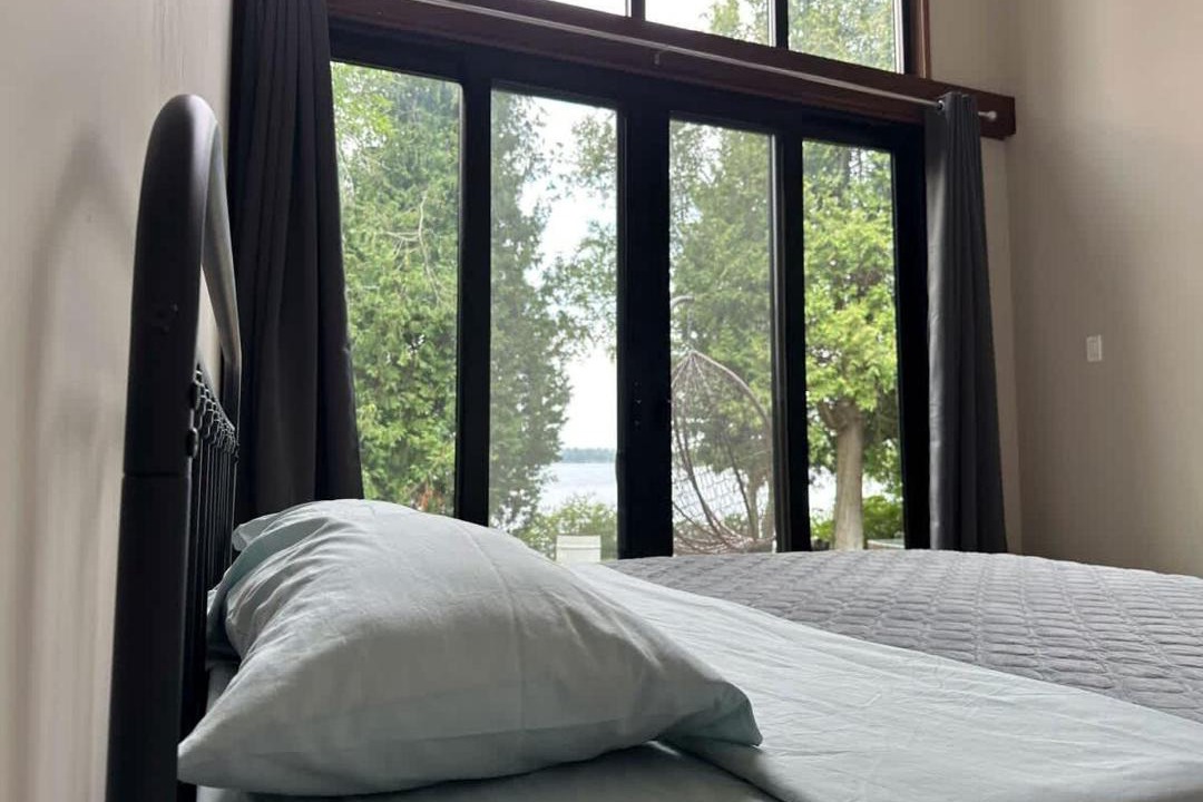 Photo of Bedroom in Lakefield