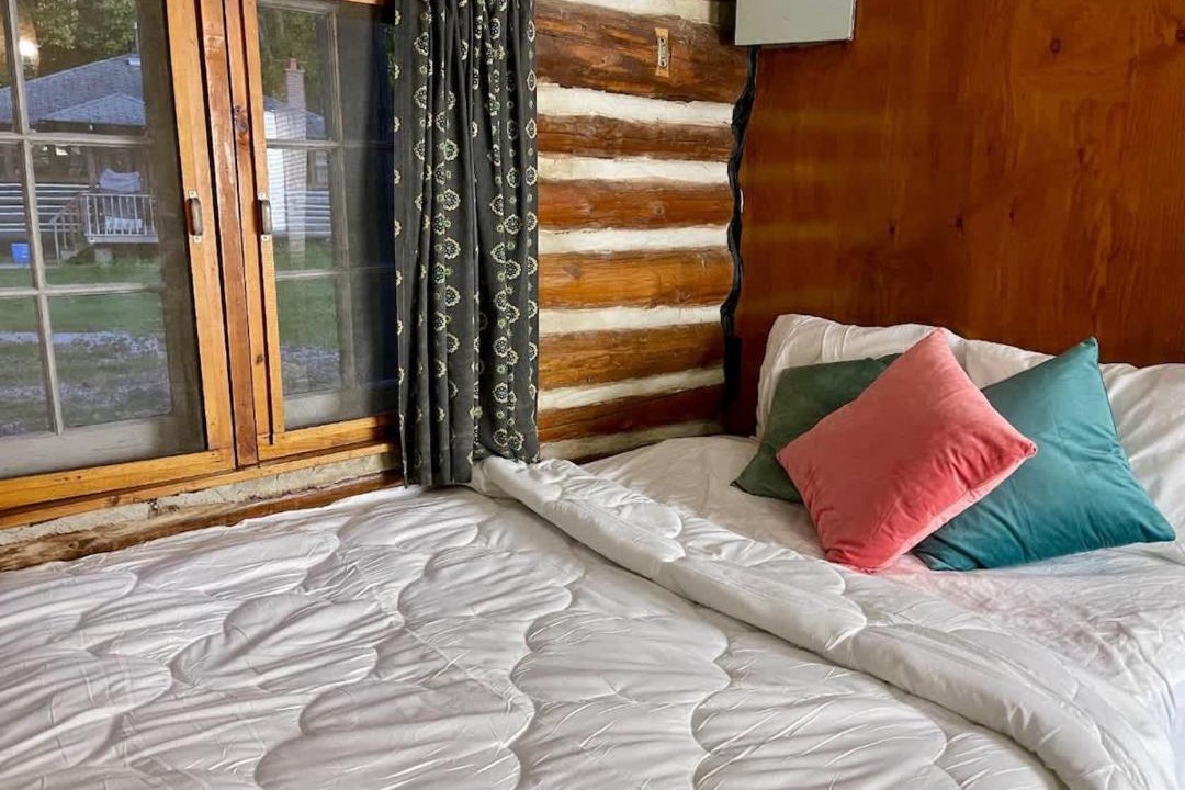 Photo of Bedroom in Rosedale