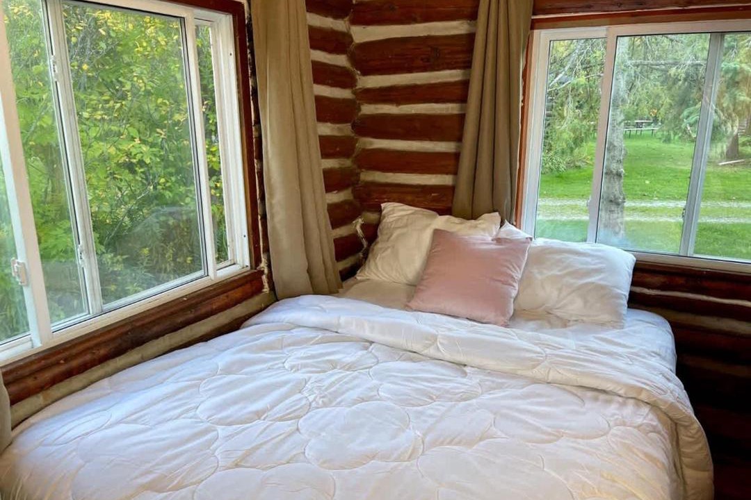 Photo of Bedroom in Rosedale